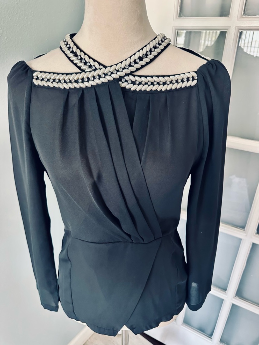 Dolce Cabo Black Long-Sleeve Dress with Braided White Trim